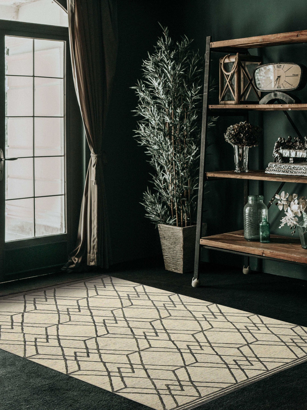 

saraswatii global Off White & Black Geometric Printed Woolen Rectangle Carpet