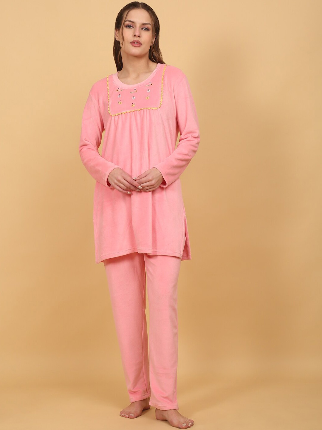 

She N She Floral Embroidered Velvet Night suit, Pink