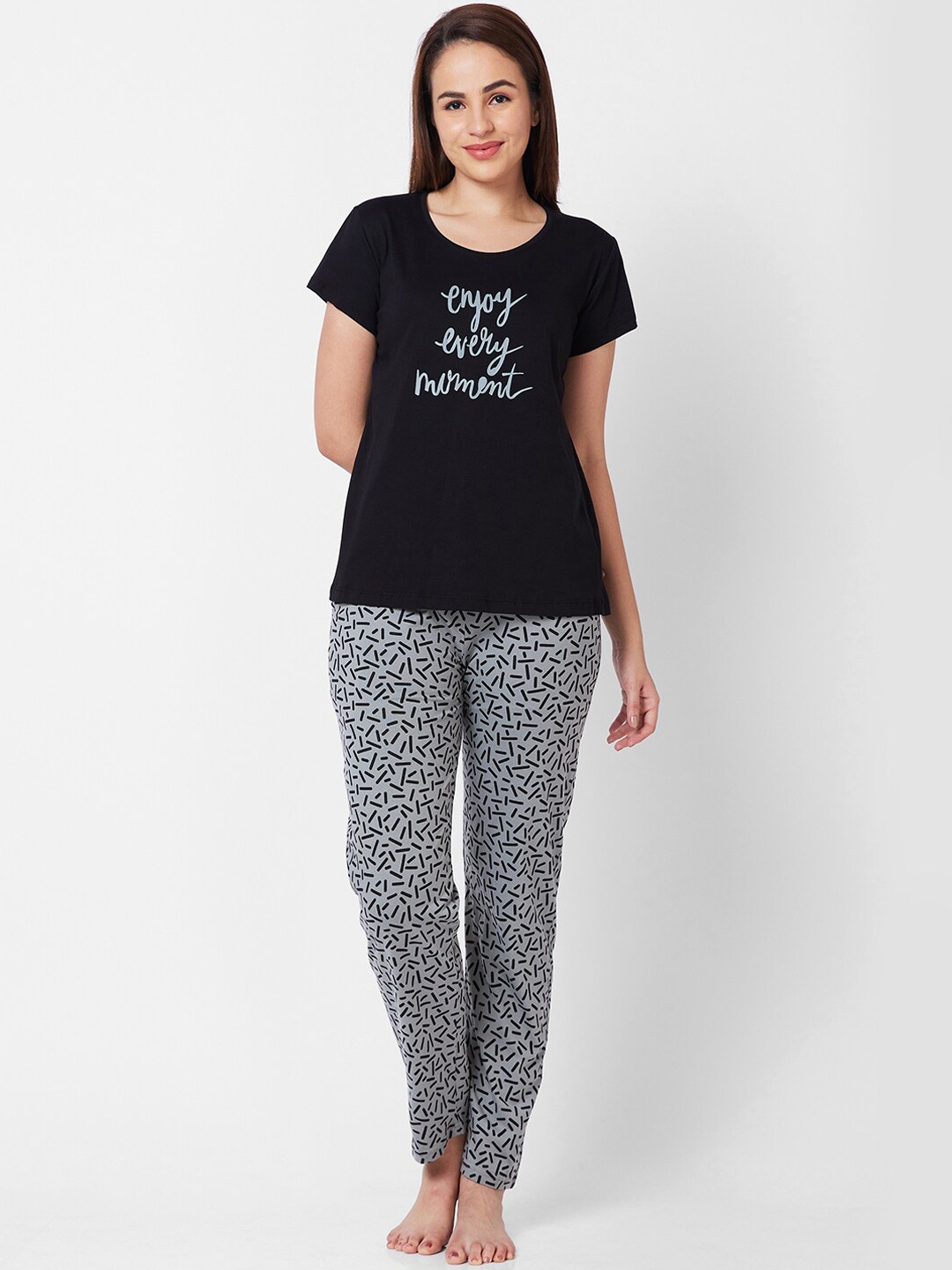 

Juliet Typography Printed Pure Cotton Night Suit, Black