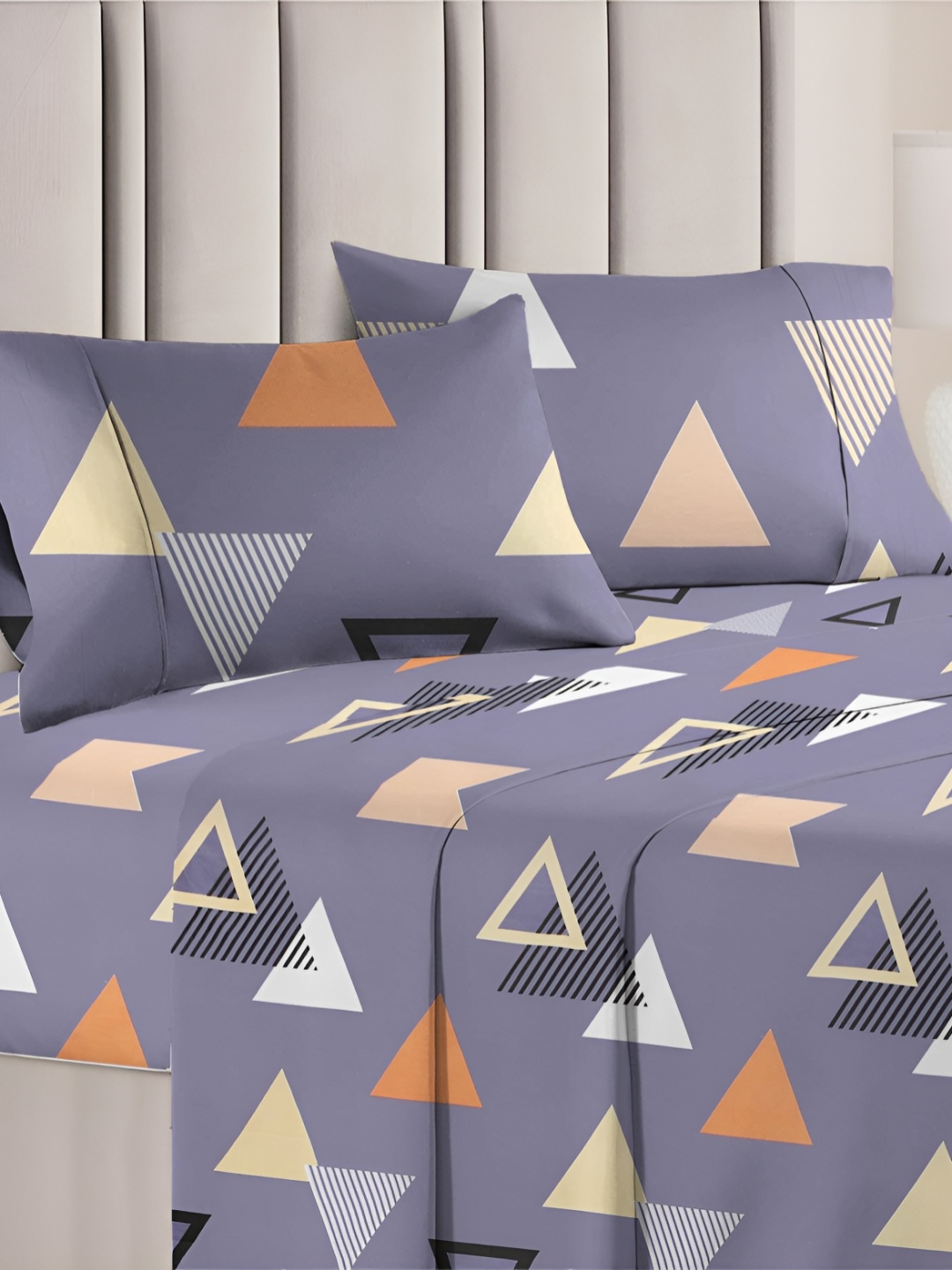 

bsb home Purple & Orange Geometric Printed 144 TC Queen Bedsheet With 2 Pillow Covers