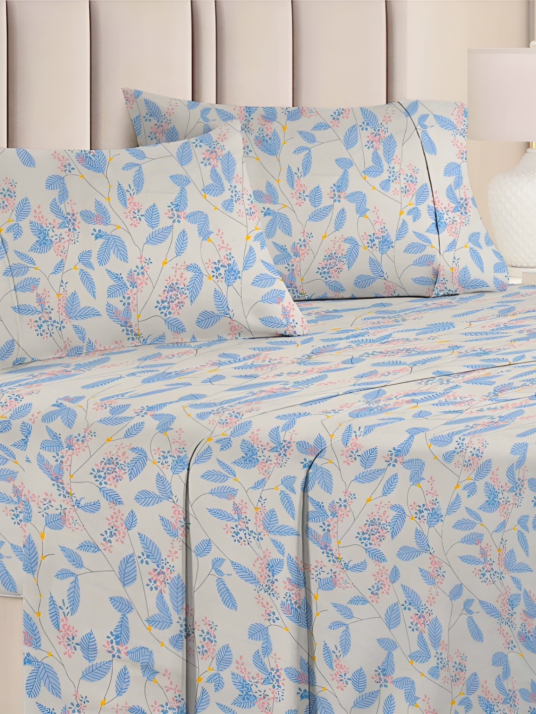 

bsb home Purple & Beige Floral Microfiber 144 TC Queen Bedsheet with 2 Pillow Covers