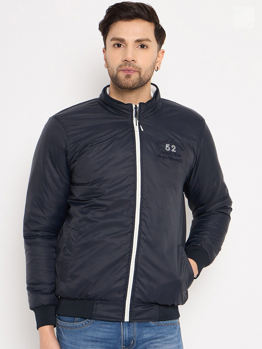 

Okane Long Sleeves Reversible Puffer Jacket, White