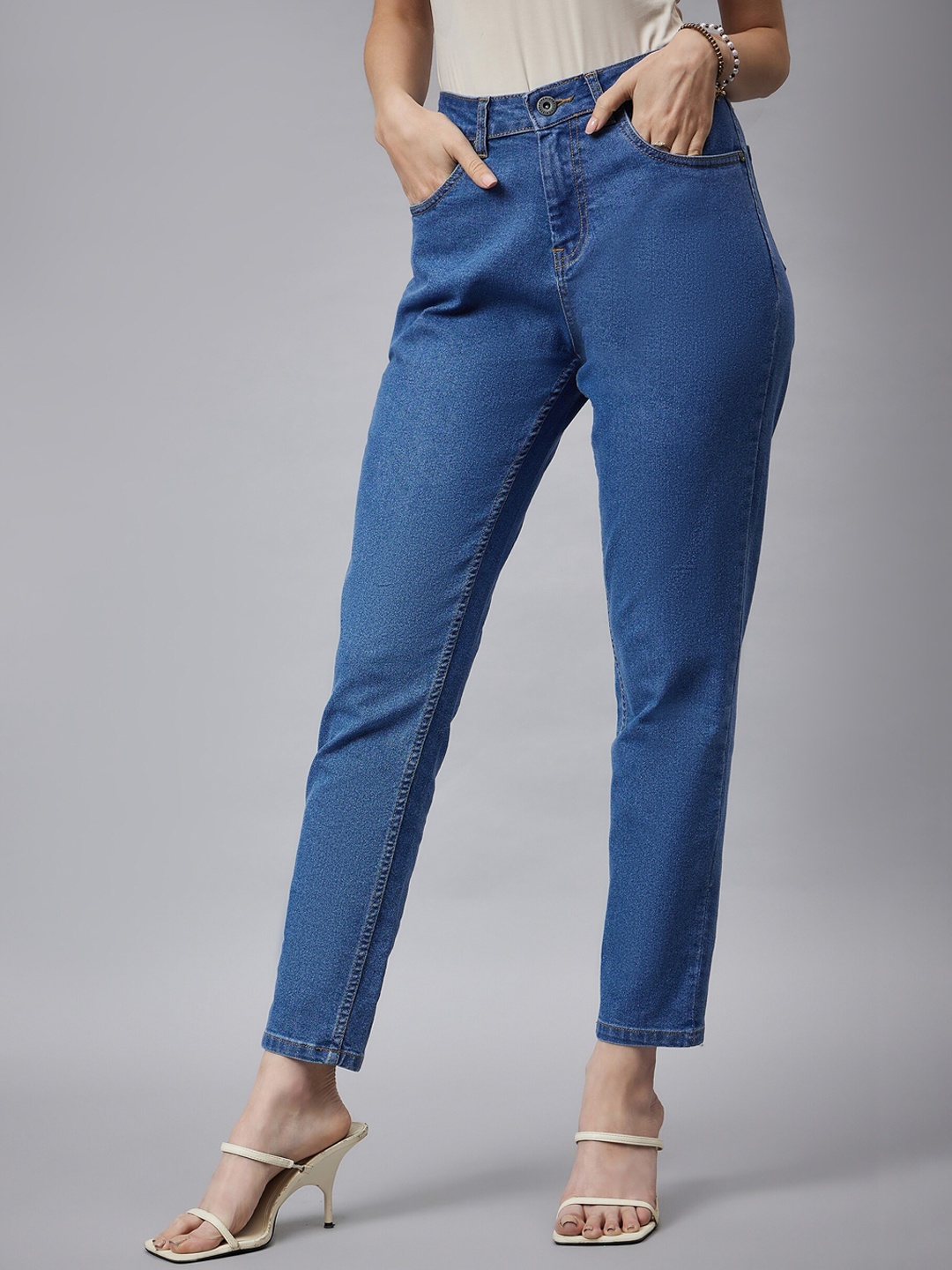 

Chemistry Women Comfort Mom Fit High-Rise Clean Look Light Fade Stretchable Jeans, Blue