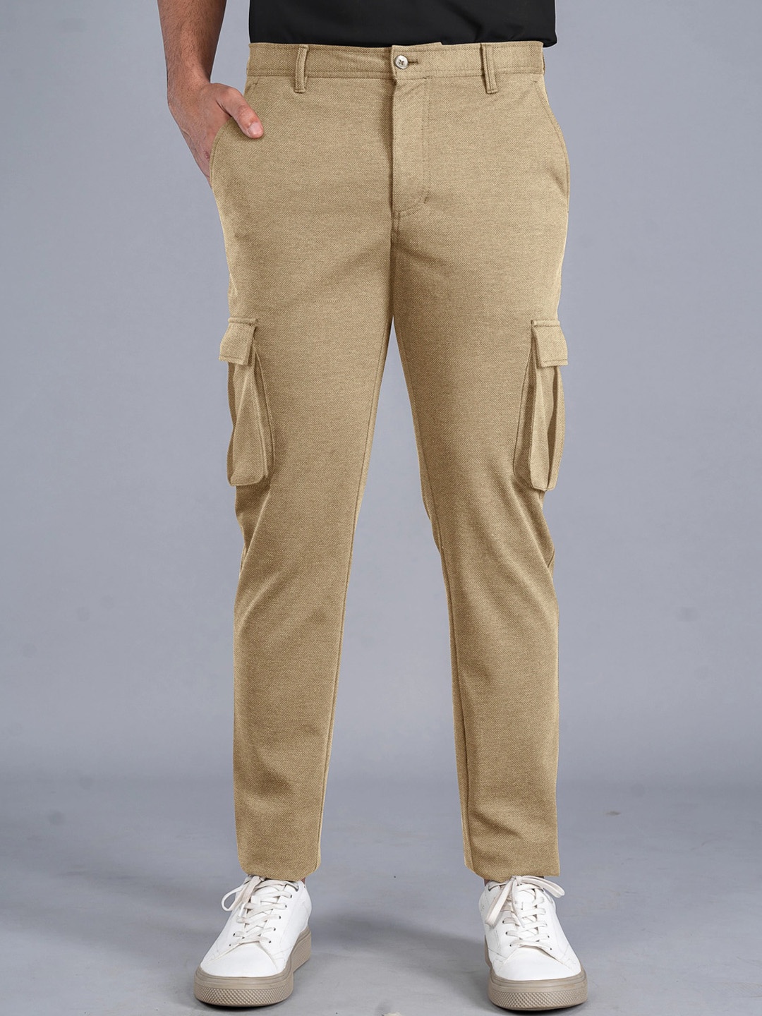 

The Pant Project Men Tailored Slim Fit Wrinkle Free Cargos Trousers, Brown