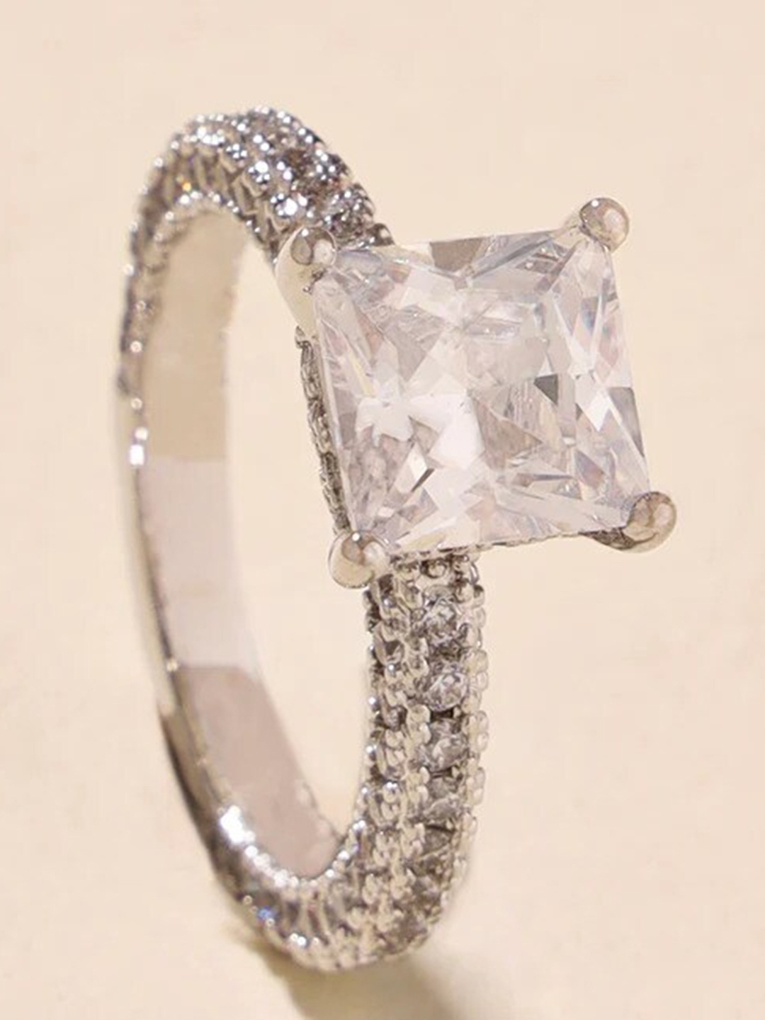 

925 SILLER Rhodium-Plated 925 Sterling Silver Cubic Zirconia Adjustable Finger Ring