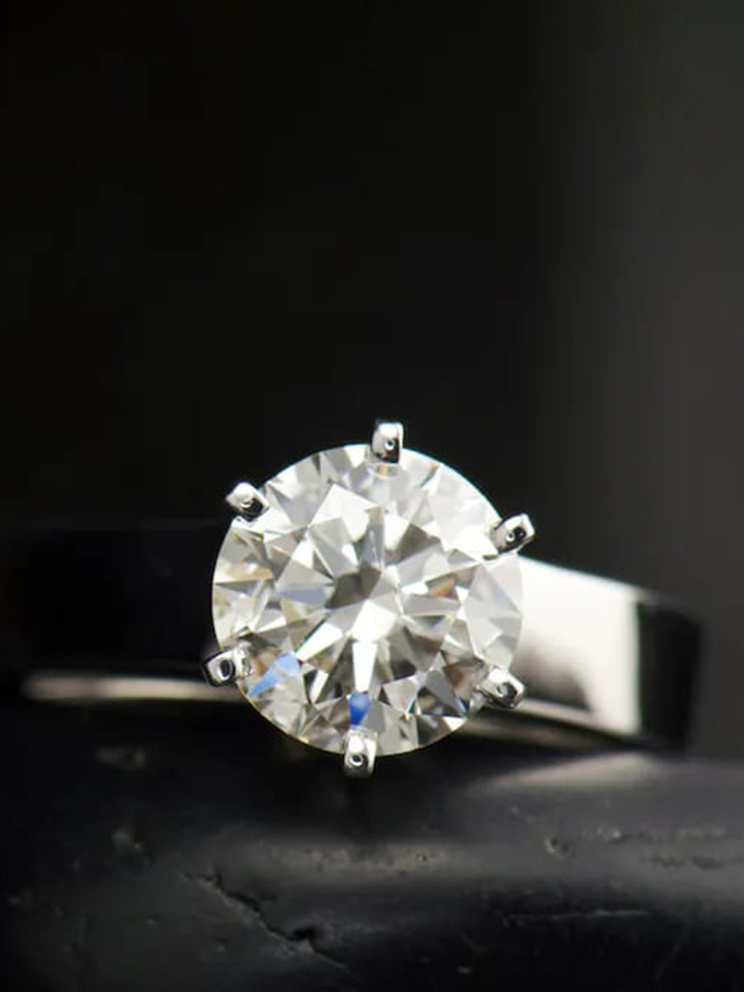 

925 SILLER Rhodium-Plated Sterling Silver Cubic Zirconia Studded Finger Ring