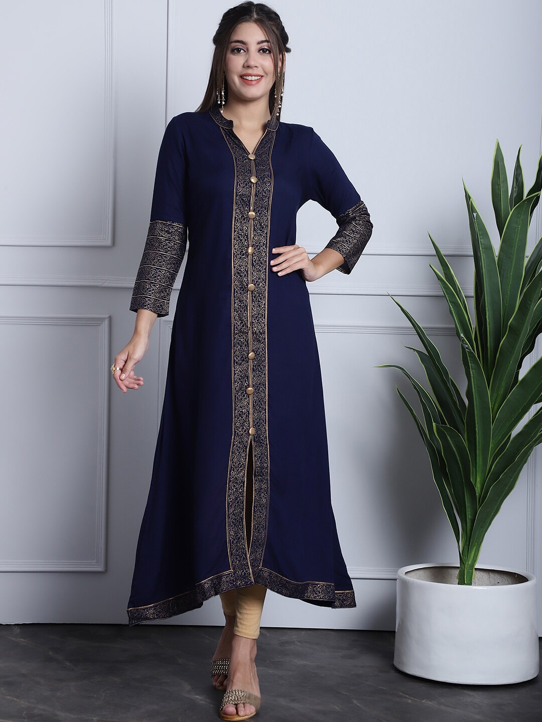 

Grancy Foil Printed Mandarin Collar A-Line Kurta, Navy blue