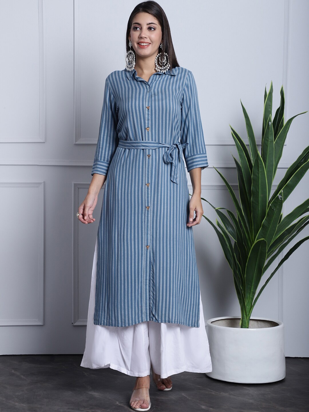 

Grancy Striped Shirt Collar Belted Straight Kurta, Blue