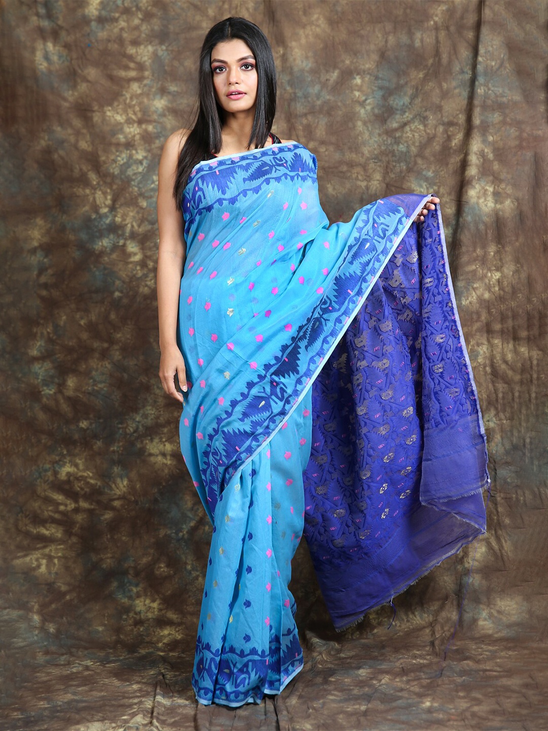 

Charukriti Floral Woven Design Silk Cotton Jamdani Zari Saree, Blue