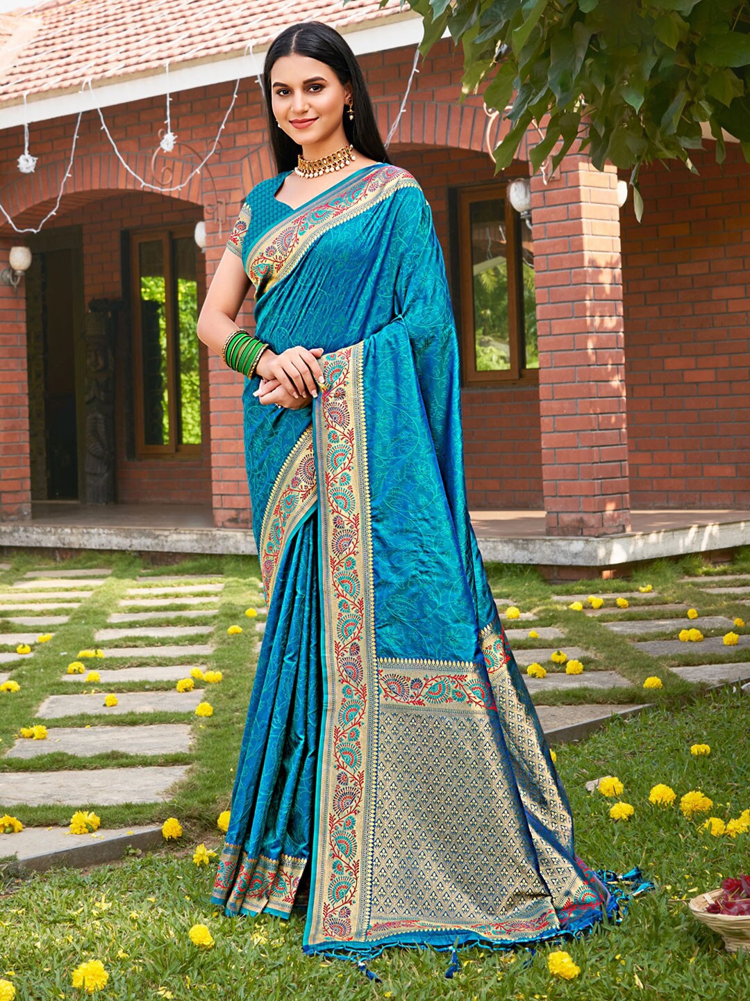 

SANGAM PRINTS Ethnic Motifs Woven Design Zari Kanjeevaram Saree, Blue