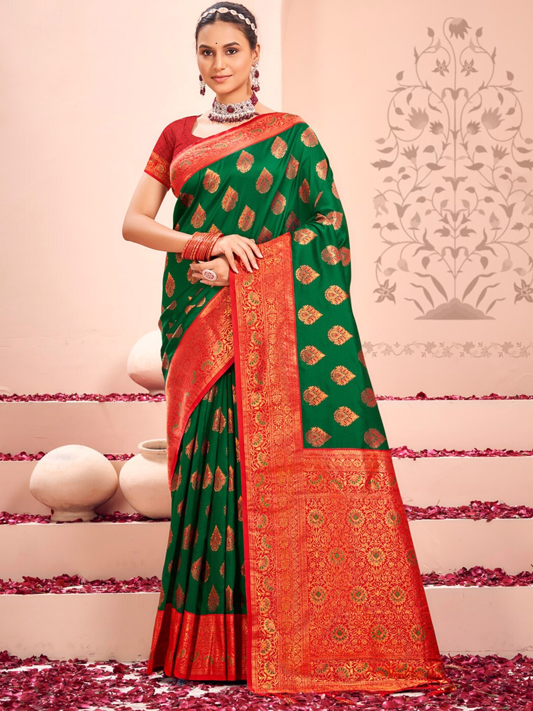 

SANGAM PRINTS Ethnic Motifs Woven Design Zari Kanjeevaram Saree, Green