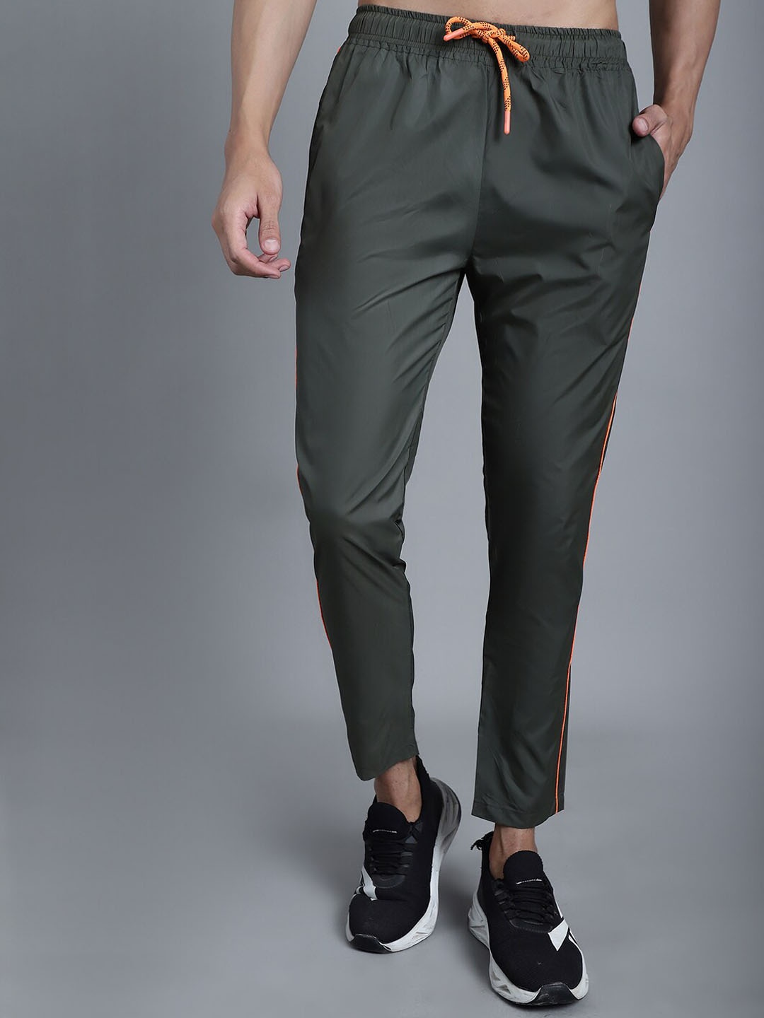 

WELL QUALITY Men Dry Fit Mid Rise Gym Track Pants, Olive