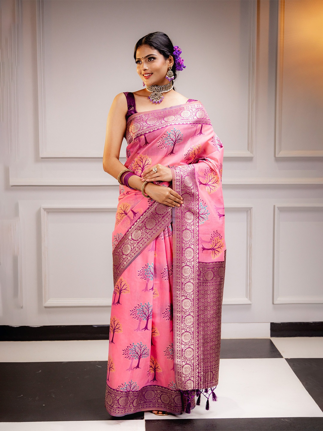 

MIMOSA Floral Woven Design Zari Art Silk Banarasi Saree, Pink