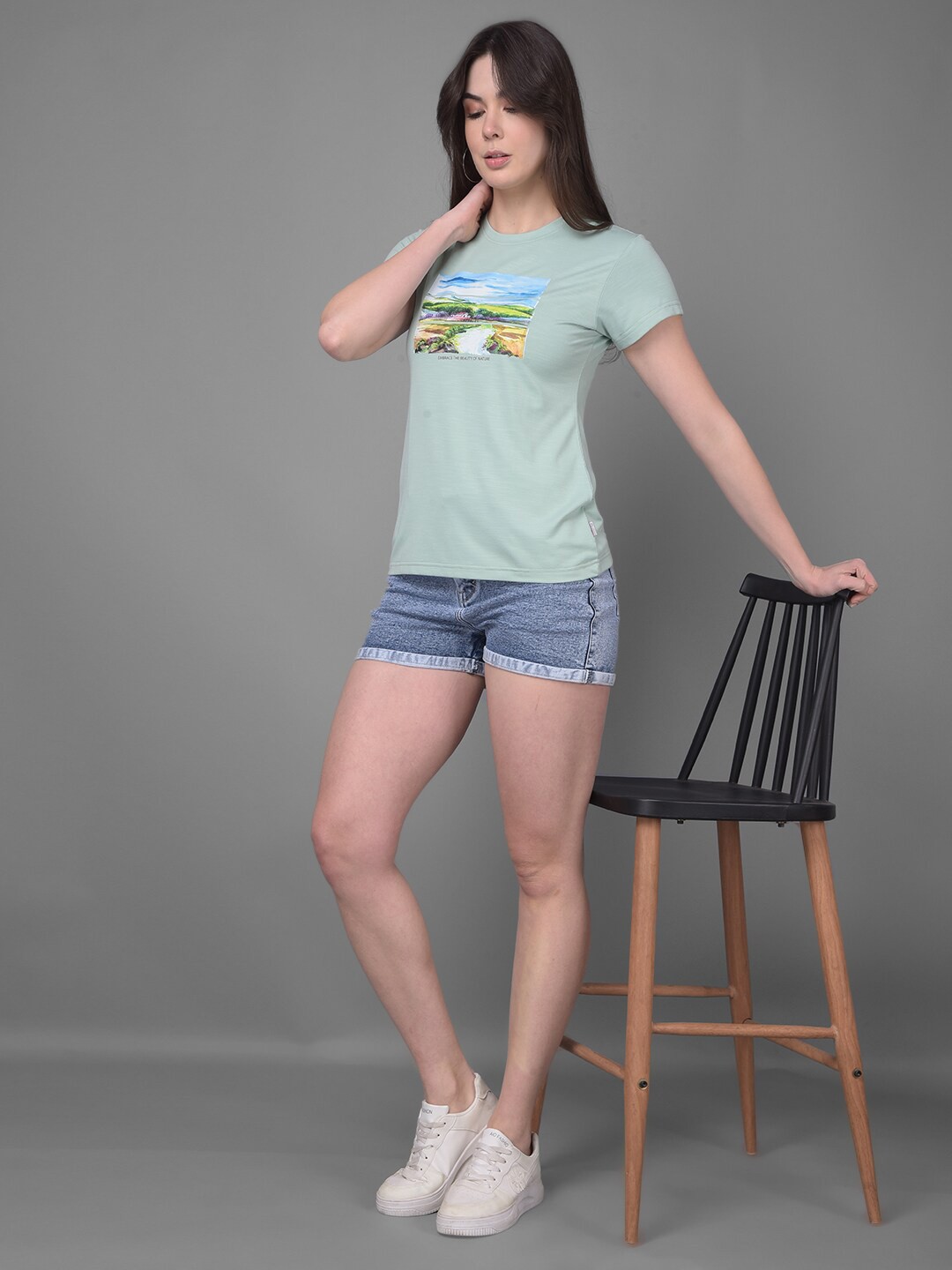 

Crimsoune Club Graphic Printed Cotton Round Neck Short Sleeves Pockets Slim Fit T-shirt, Green