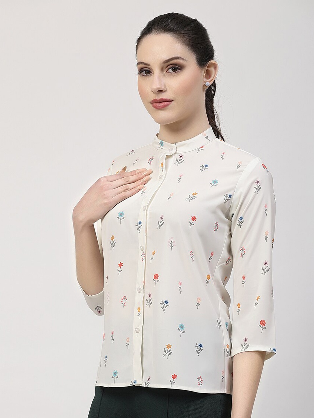 

OFFICE & YOU Band Collar Floral Printed Comfort Regular Fit Formal Shirt, Cream