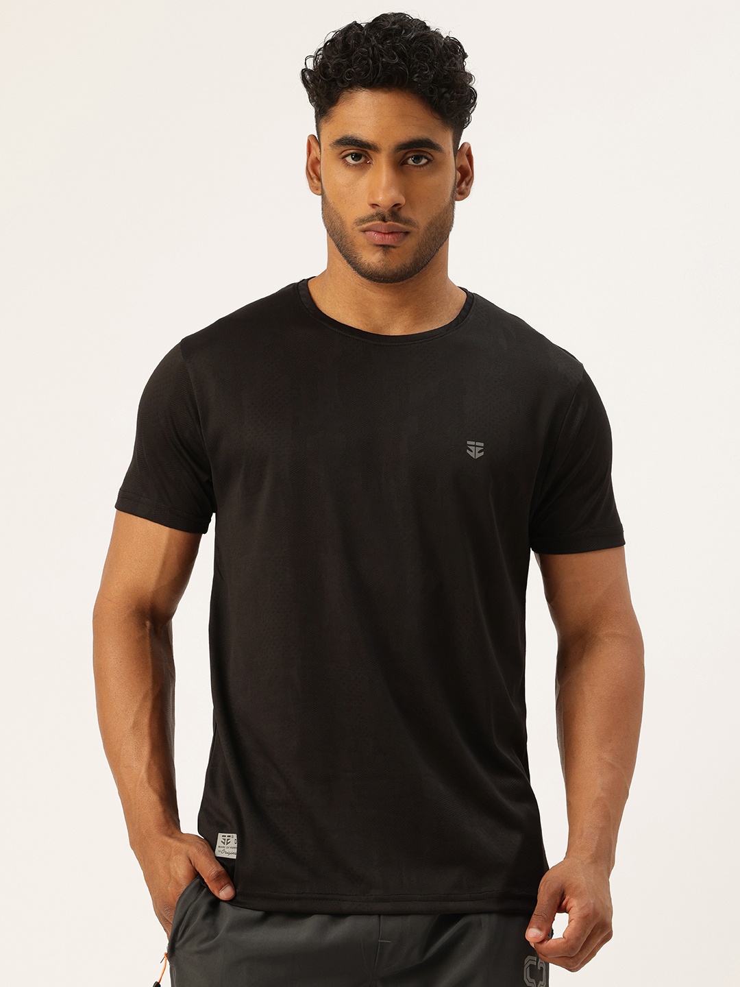 

Sports52 wear Self Design Dri-Fit Training T-shirt, Black