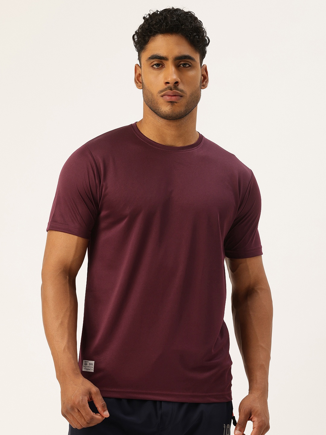 

Sports52 wear Training or Gym T-shirt, Burgundy