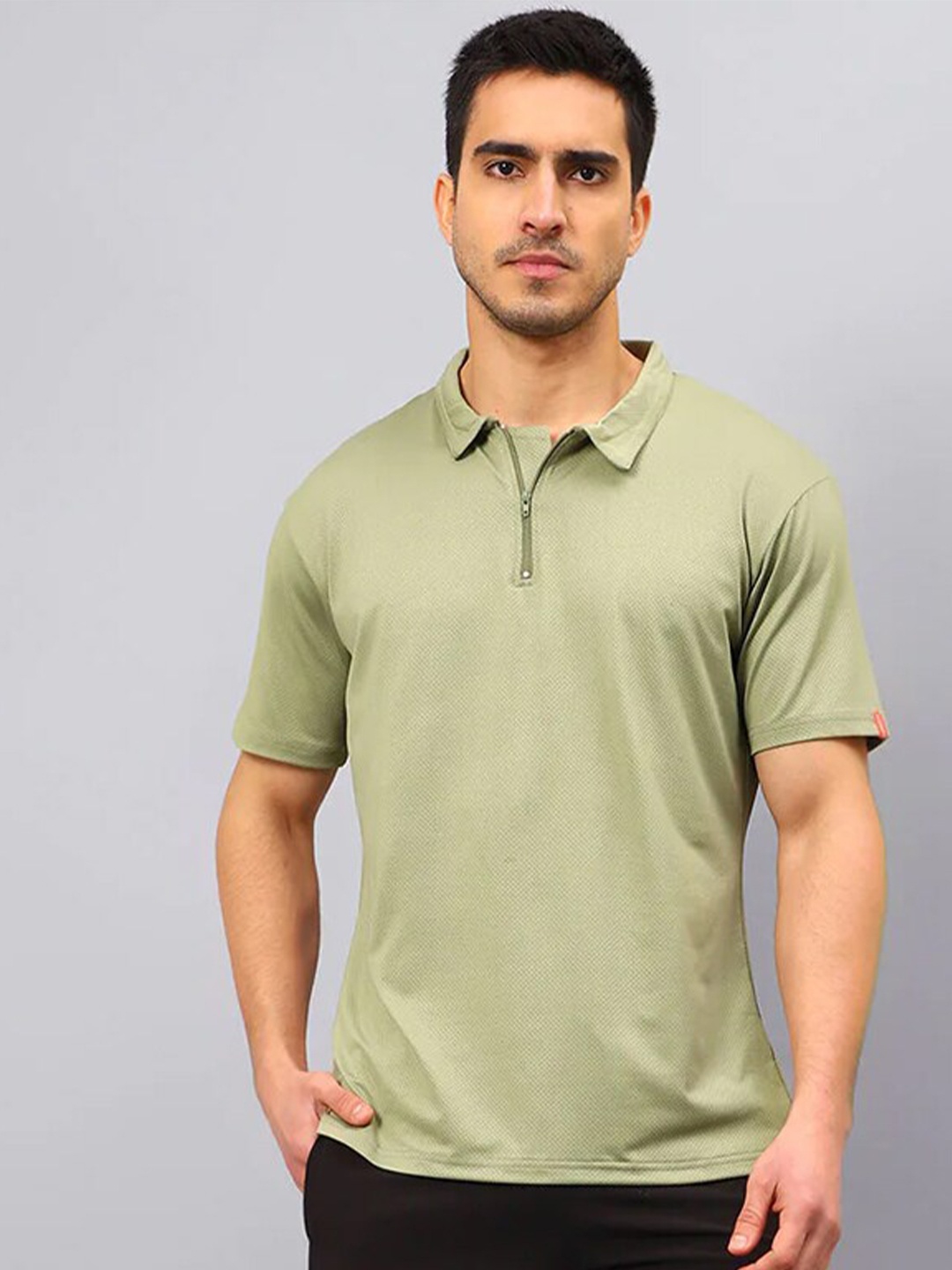 

SUMISO Men Rapid-Dry Sports Zipped Polo T-shirt, Green