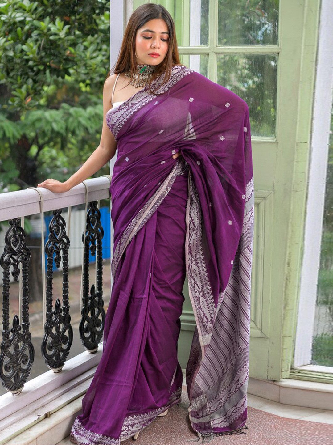 

RODDUR Woven Design Pure Cotton Saree, Violet