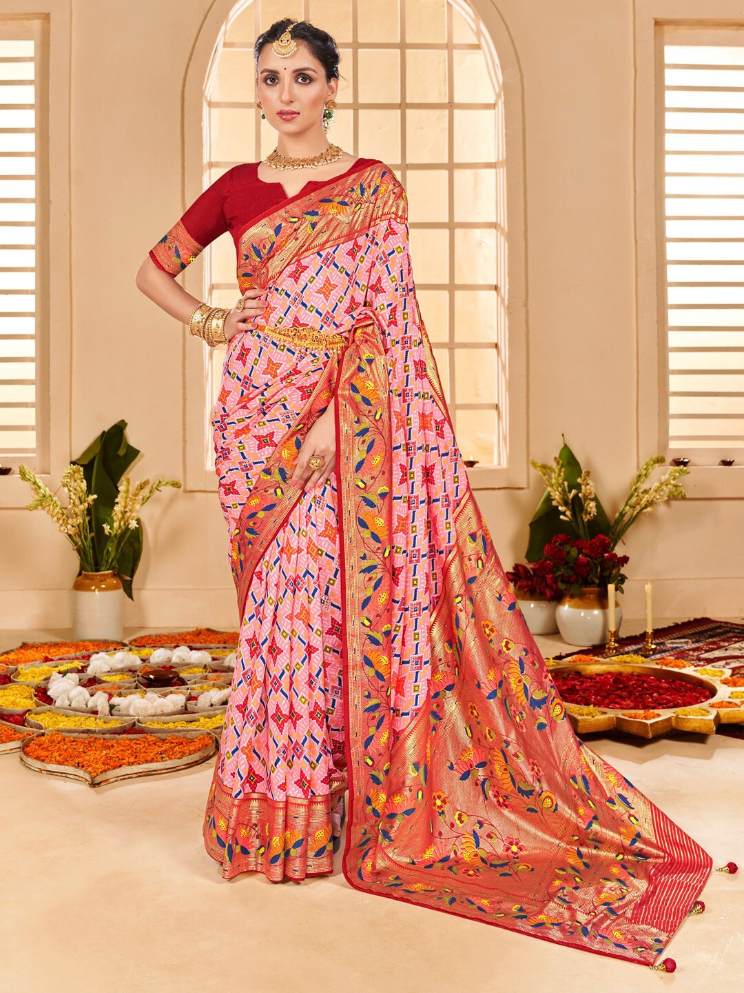 

Saree mall Ethnic Motifs Zari Banarasi Saree, Pink