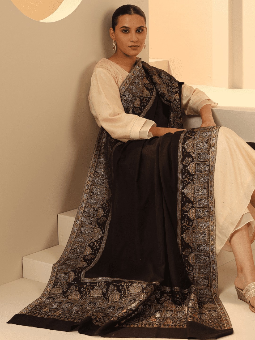

DUSALA INDIA Women Ethnic Motifs Woven Design Shawl, Black