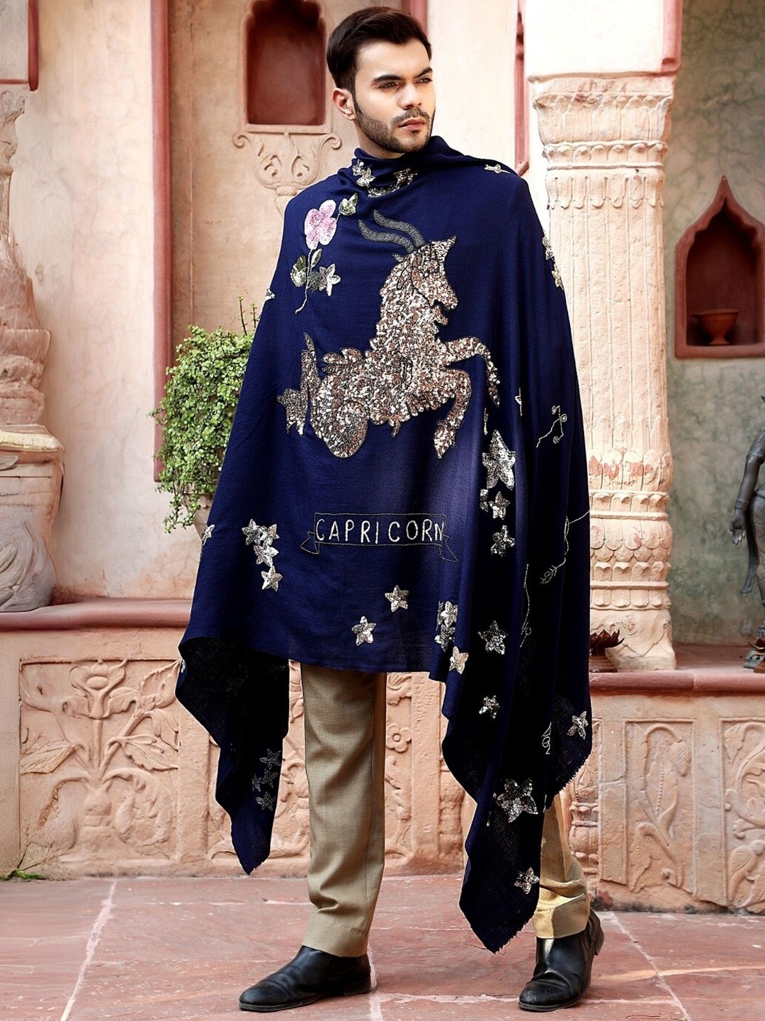

DUSALA INDIA Men Embroidered Woollen Shawl, Navy blue