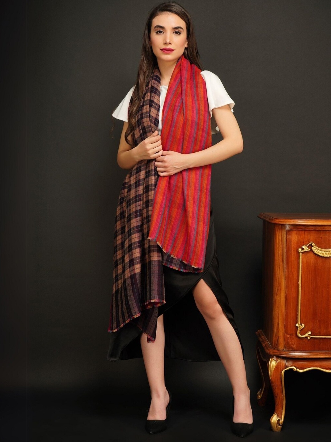 

DUSALA INDIA Reversible Checked Printed Pashmina Shawl, Red