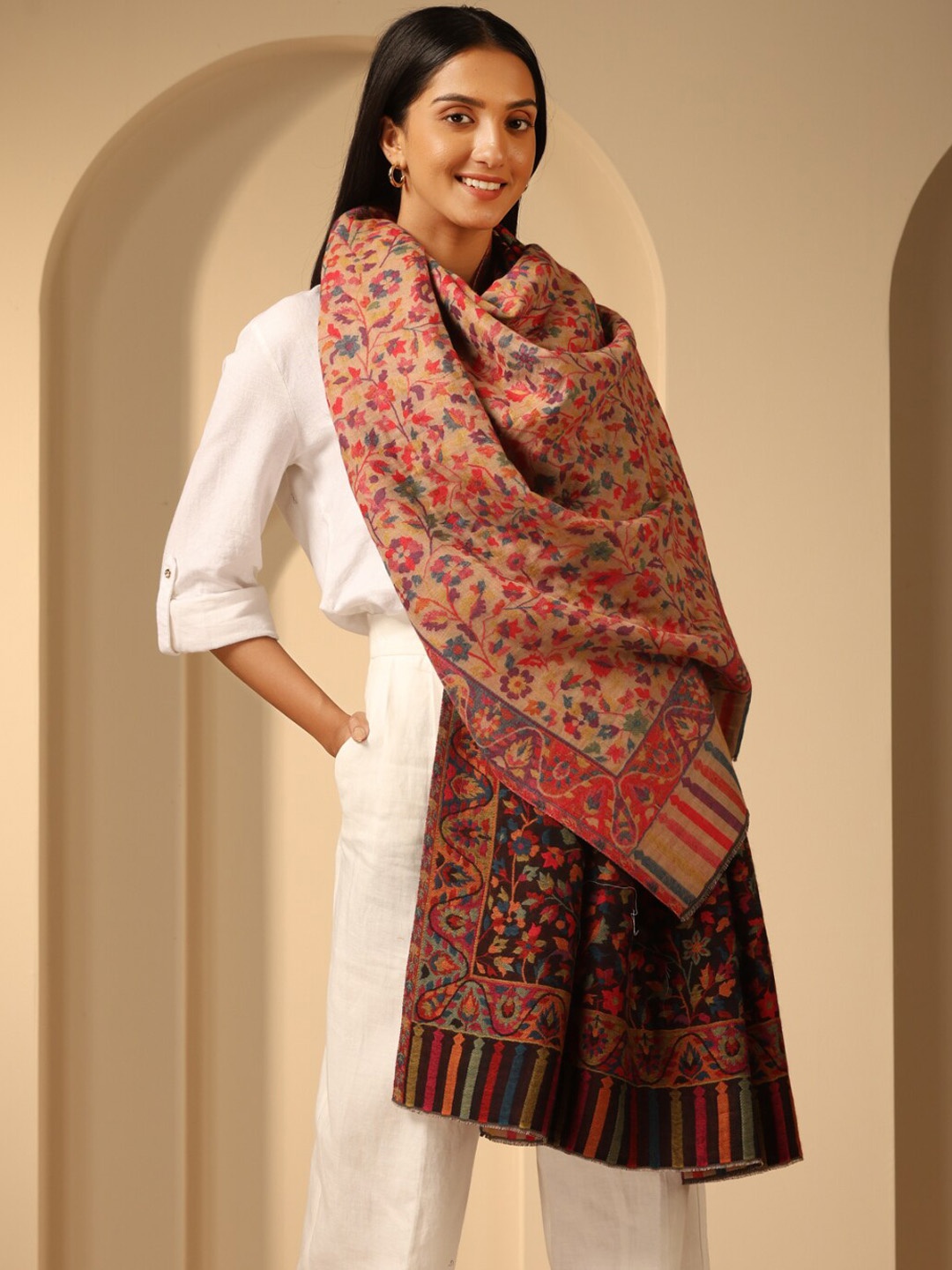 

DUSALA INDIA Floral Woven Design Shawl, Black