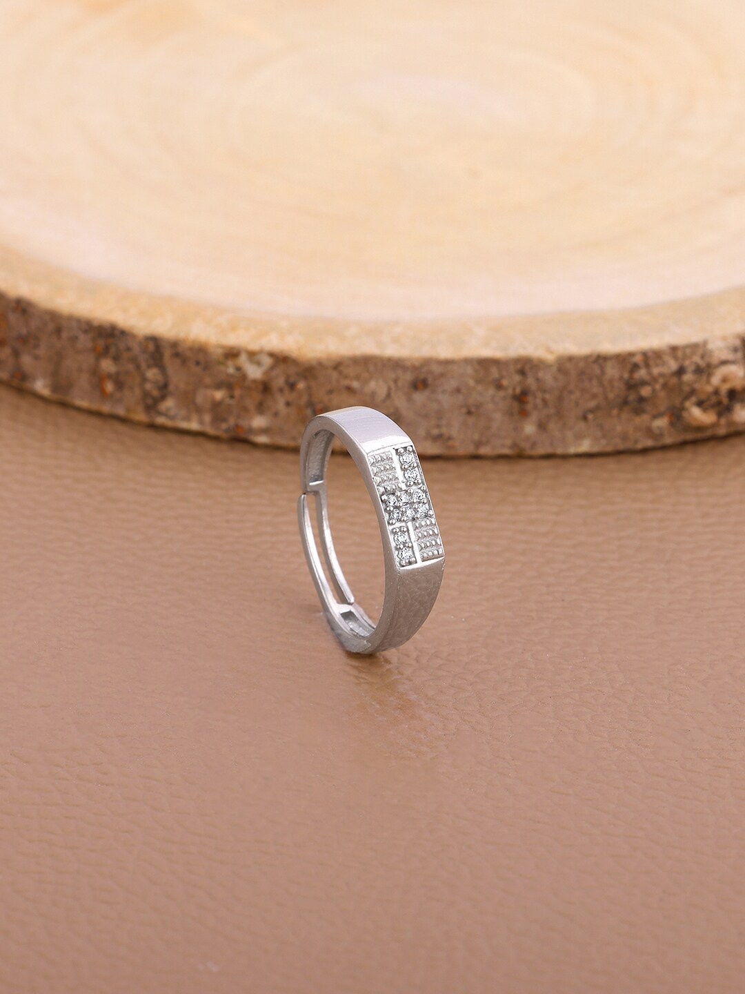 

GIVA Men 925 Sterling Silver Rhodium-Plated Stone-Studded Rectangle Adjustable Finger Ring
