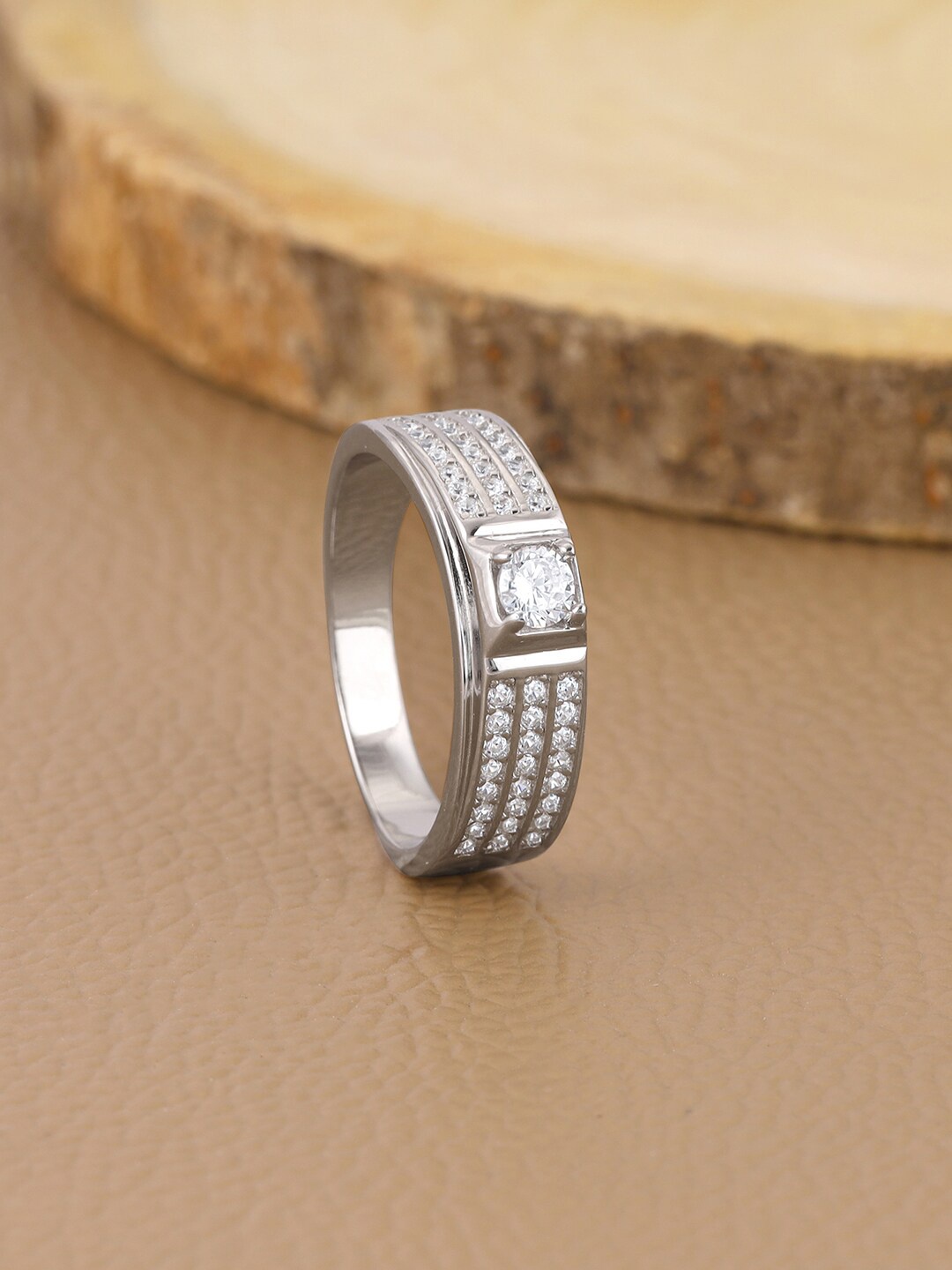 

GIVA Men 925 Sterling Silver Rhodium-Plated Stone-Studded Adjustable Finger Ring
