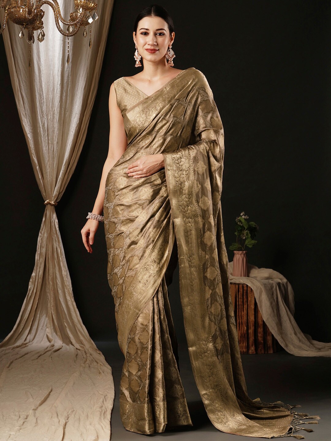 

Anouk Ethnic Motifs Woven Design Zari Banarasi Saree, Olive