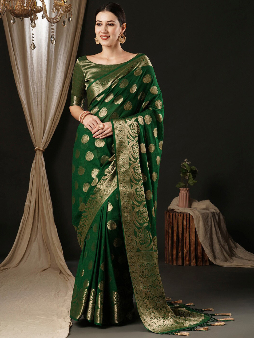 

Anouk Ethnic Woven Design Zari Pure Georgette Kanjeevaram Saree, Green