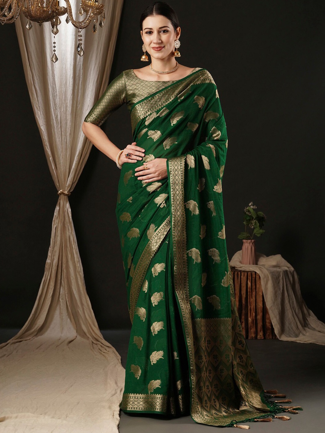 

Anouk Ethnic Woven Design Zari Pure Georgette Kanjeevaram Saree, Green