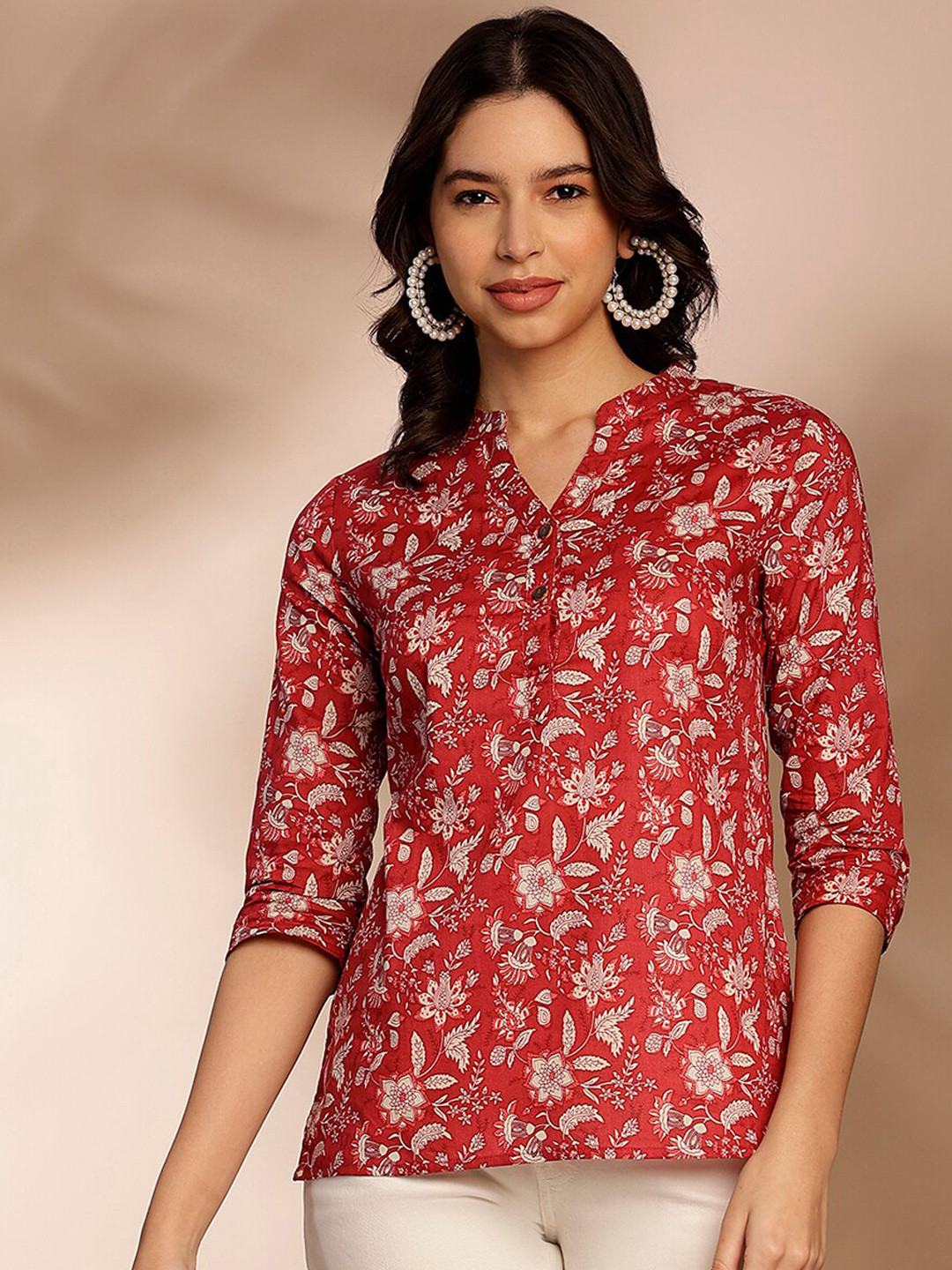 

Anouk Red & Beige Floral Printed Band Collar Straight Short Kurti