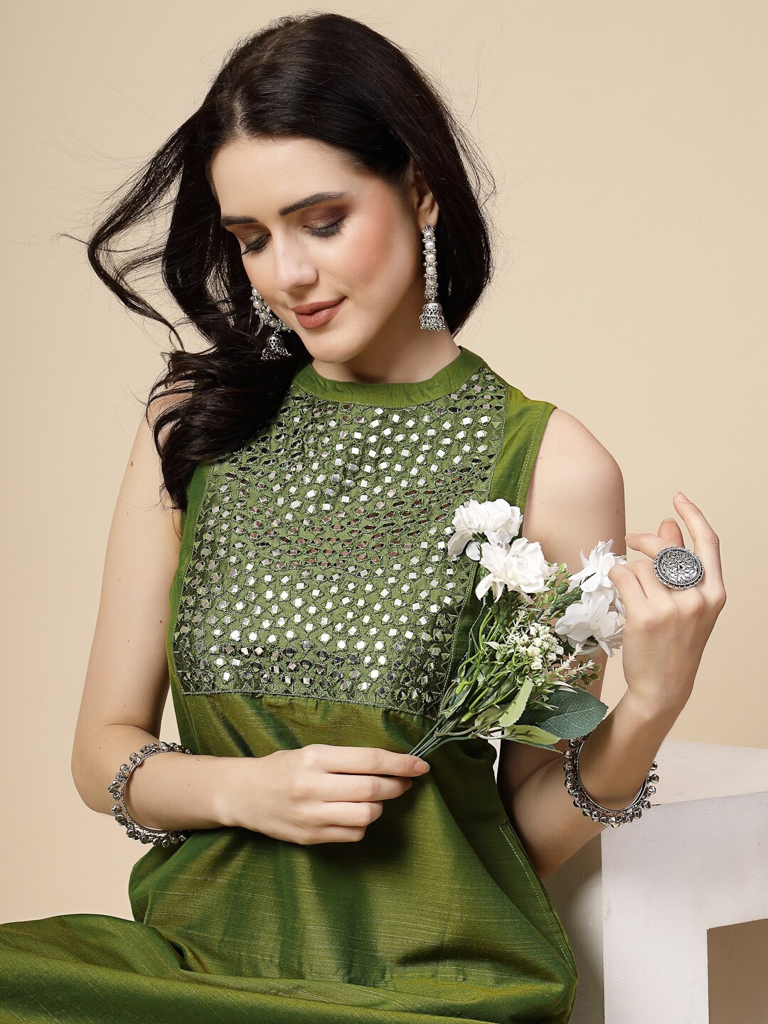 

Sangria Green Yoke Design Embroidered Sleeveless Straight Kurta With Palazzos