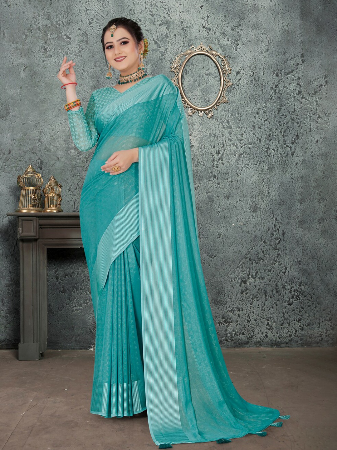 

K 5 Fashion Woven Design Checked Saree With Tassels, Teal