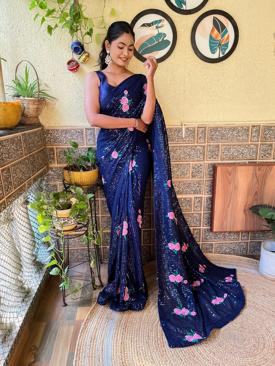 

Mitera Floral Embellished Sequinned Pure Georgette Saree, Navy blue