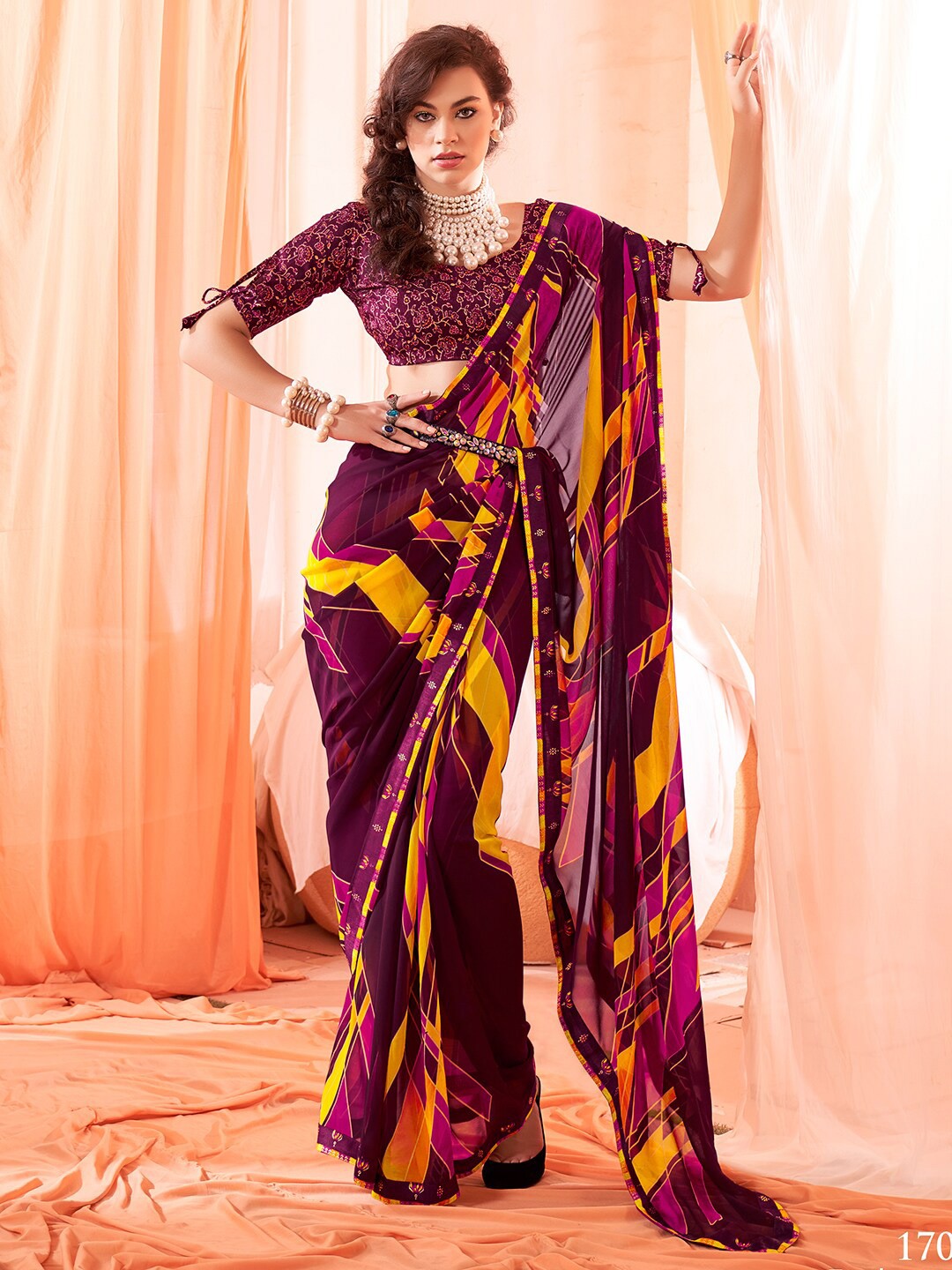 

SANSKAR Abstract Printed Saree, Burgundy