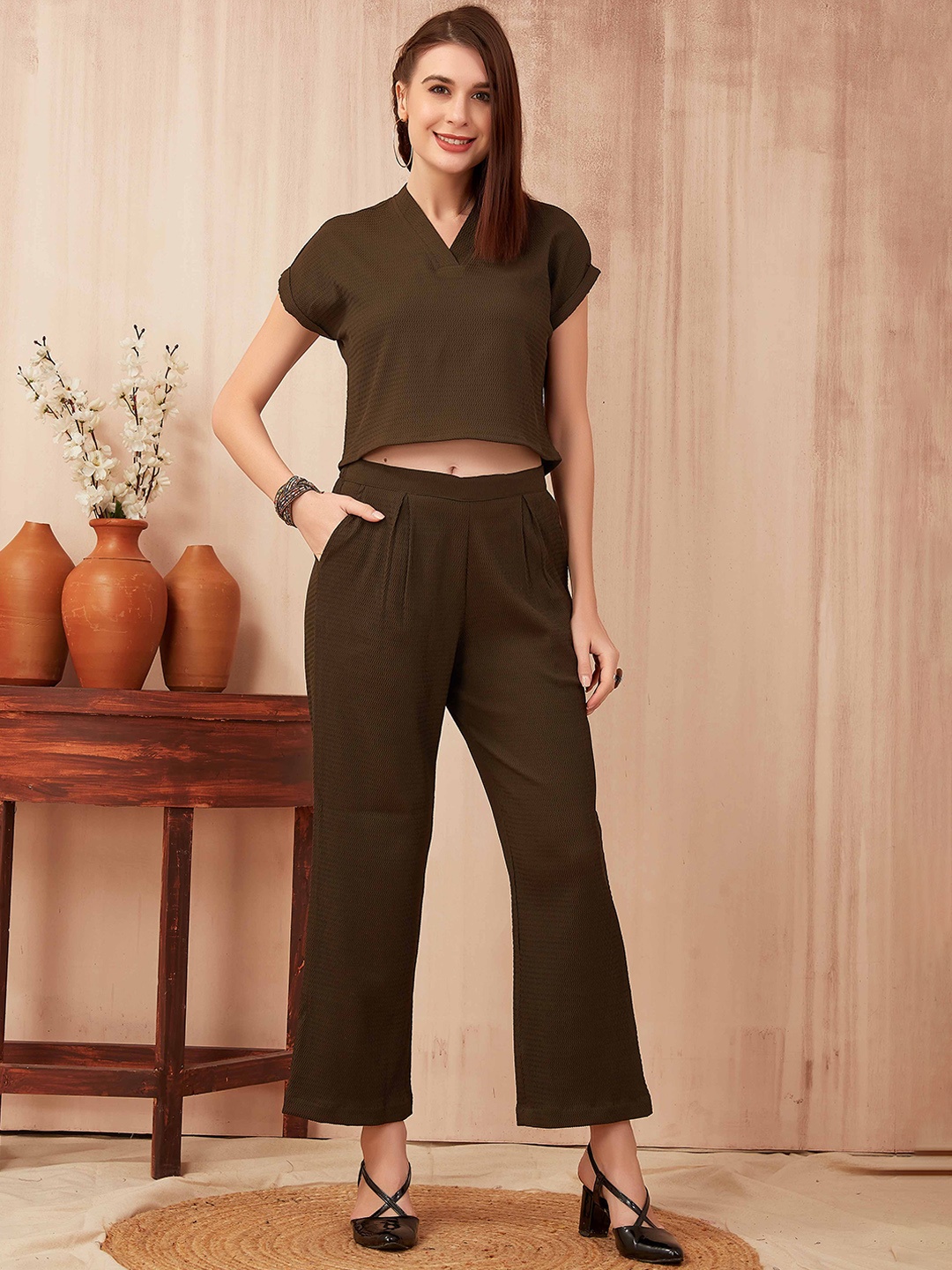 

PSBT Quality on way Self Design V-Neck Top With Trousers Co-Ords, Olive