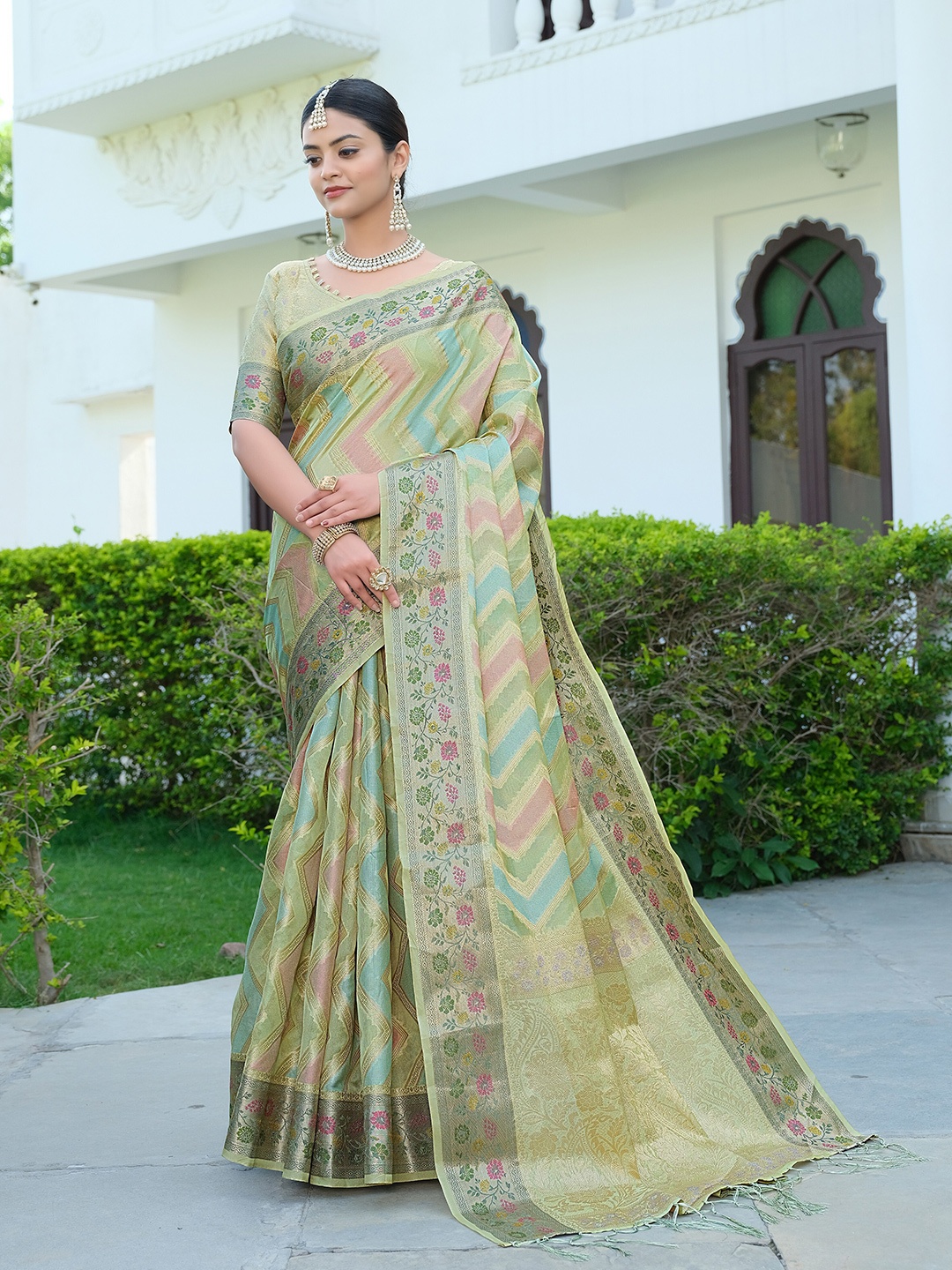 Jinal & Jinal Woven Design Zari Organza Saree, Green