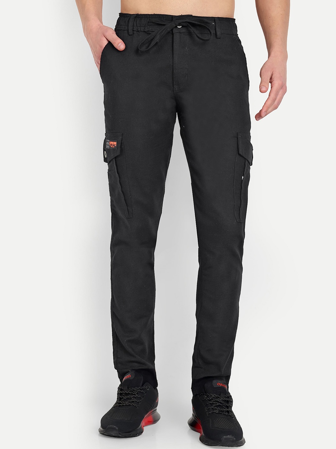 

CARBONN CLOTH Men Mid-Rise Cargos Trousers, Black