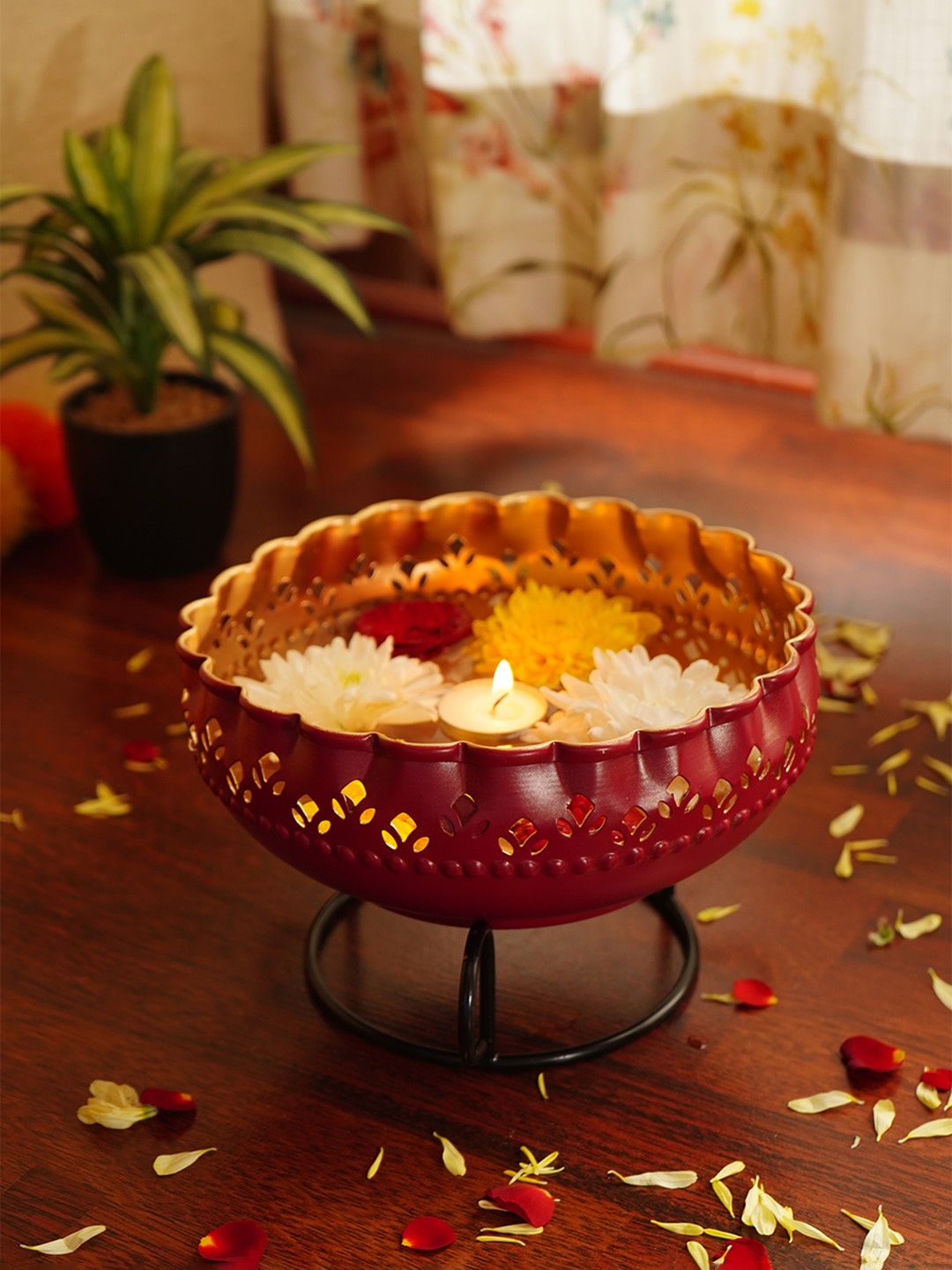 

Ekhasa Maroon Floral Textured Decorative Metal Urli Bowl With Stand
