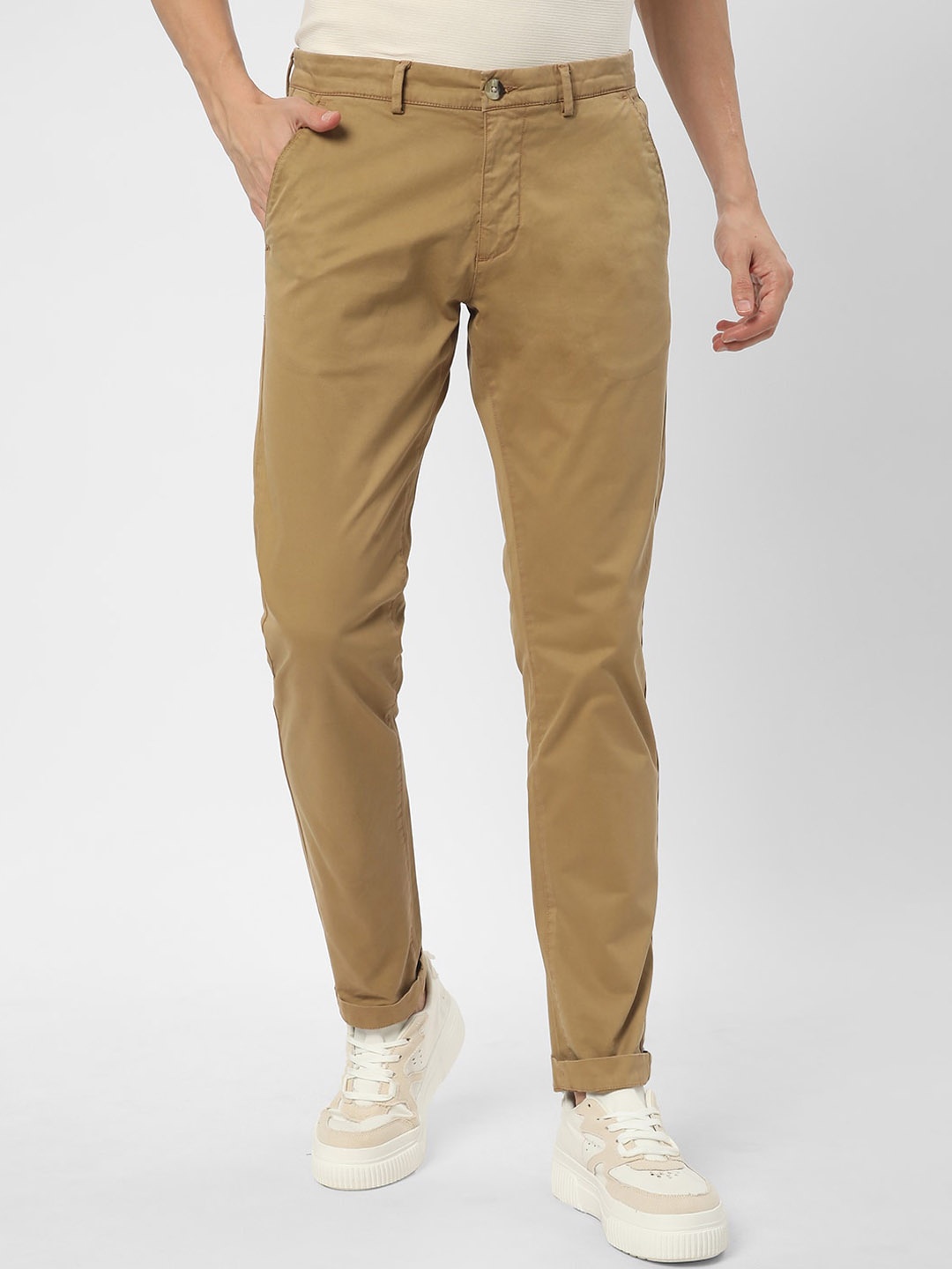 

R&B Men Slim Fit Mid-Rise Cotton Regular Trousers, Beige