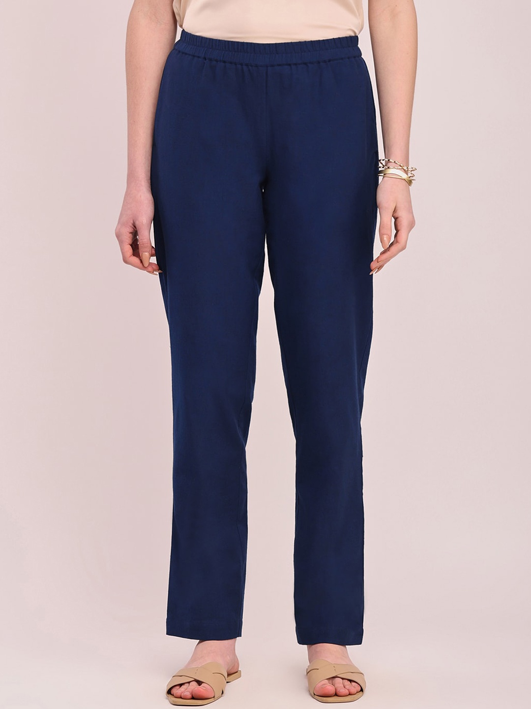 

Pink Fort Women Relaxed Tapered Fit Trousers, Navy blue