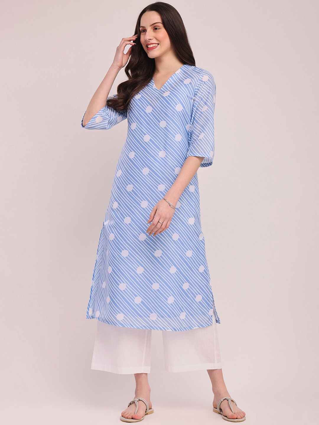 

Pink Fort Striped Printed V-Neck Straight Kurta With Palazzo, Blue