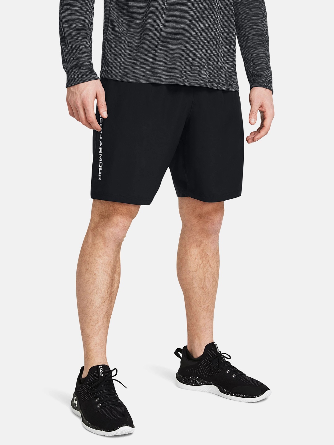 

UNDER ARMOUR Men Loose Fit Woven Wordmark Training Shorts, Black