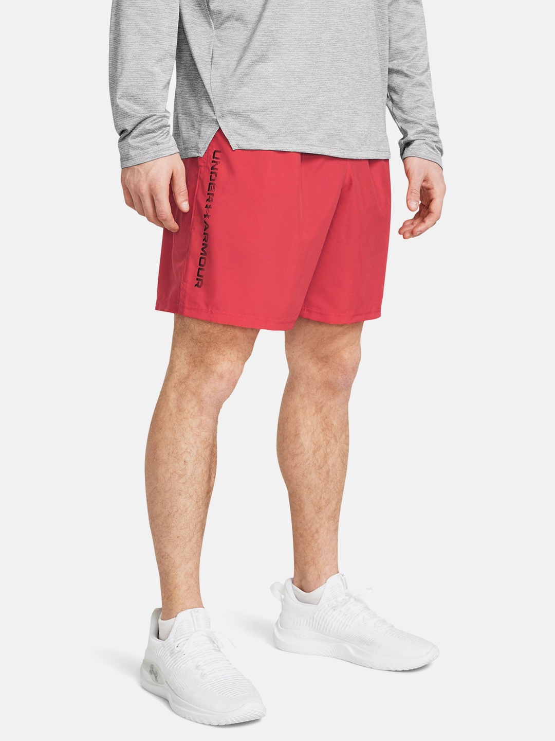

UNDER ARMOUR Men Loose Fit Woven Wordmark Training Shorts, Red