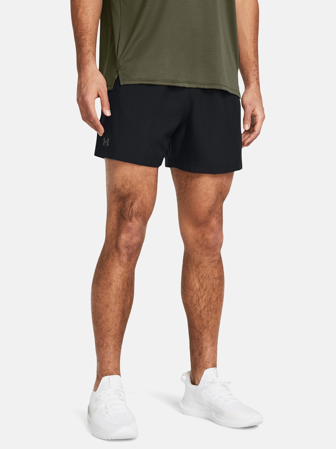 

UNDER ARMOUR Men Loose Fit Woven Wordmark Training Shorts, Black