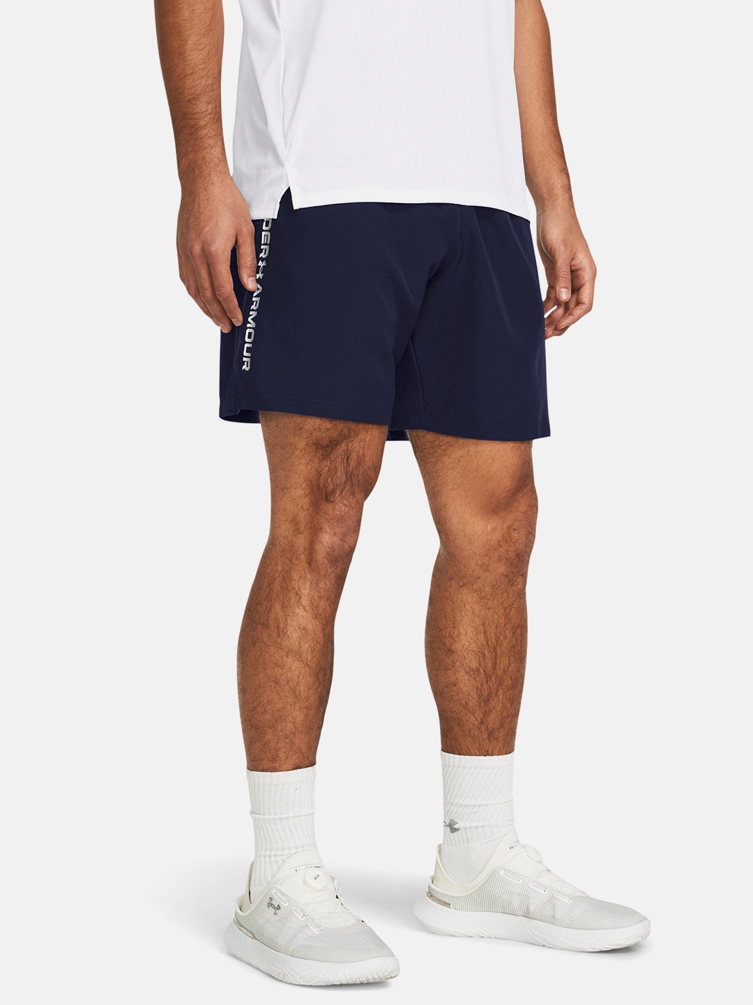 

UNDER ARMOUR Men Loose Fit Woven Wordmark Training Shorts, Navy blue