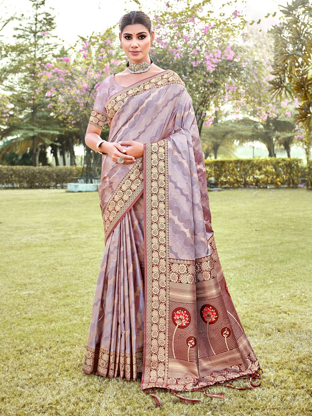

Mitera Purple & Maroon Floral Woven Design Zari Saree